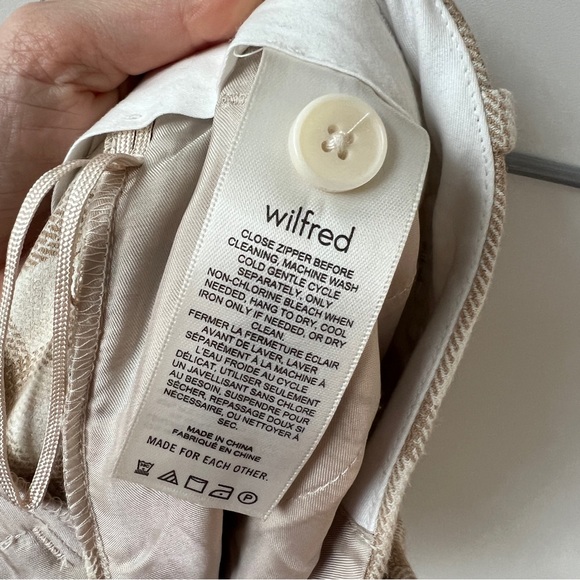 (SOLD ON FB) ARITZIA WILFRED Effortless Pant - Picture 7 of 8